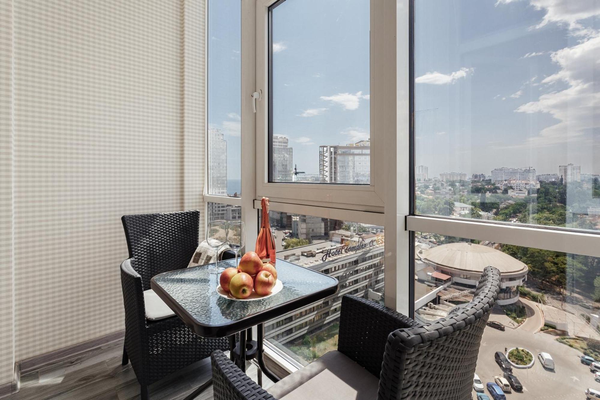 Plaza Arcadia Apartments Odesa Habitación foto